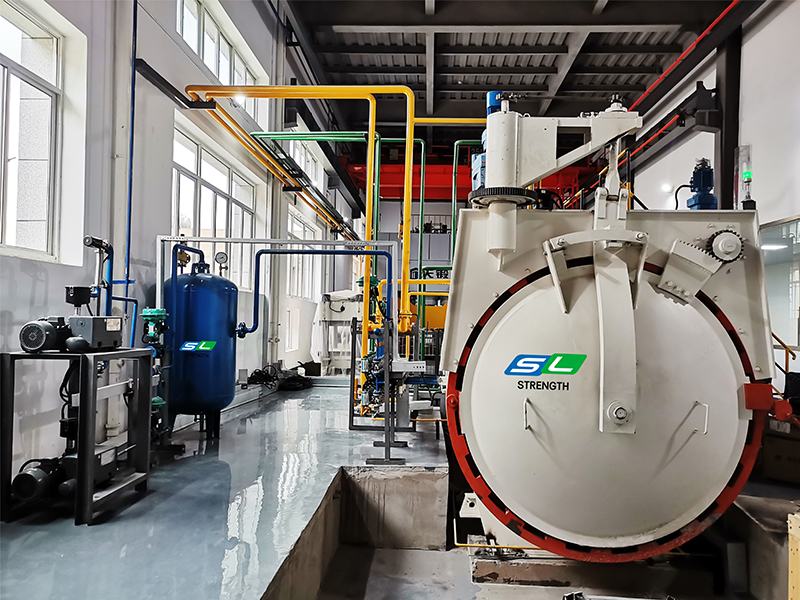 連云港2.25X4米熱壓罐